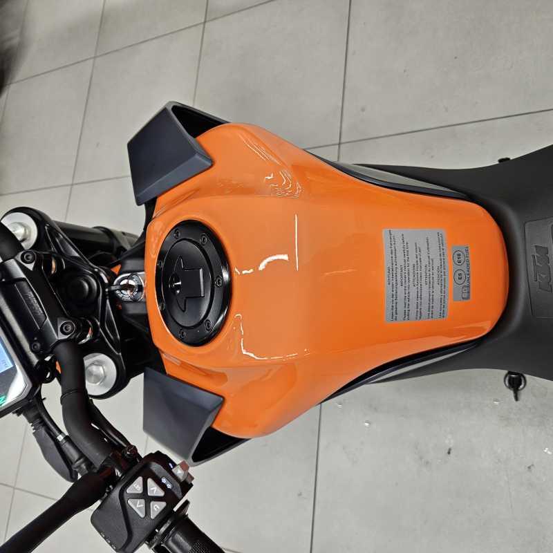 KTM 390 Duke - 2023