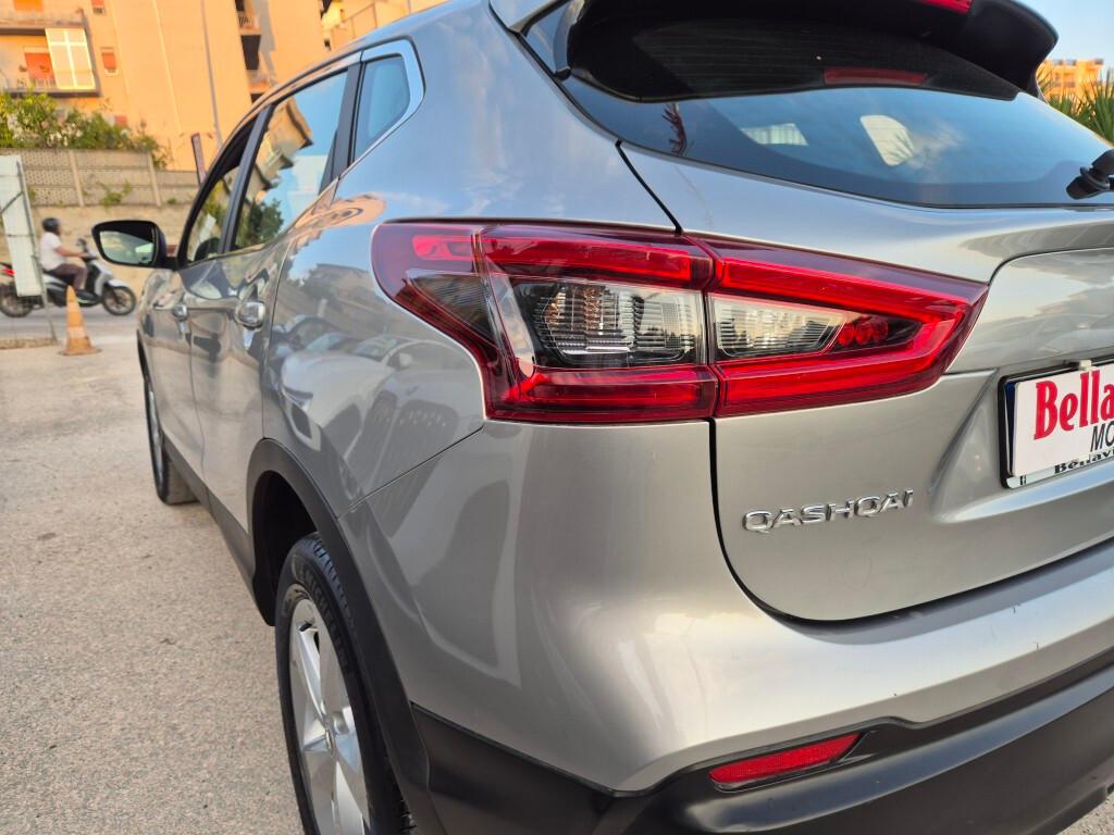Nissan Qashqai 1.5 dCi 115CV E6 NAVI CAMERA