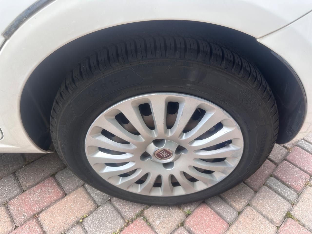 Fiat Grande Punto Grande Punto 5p 1.2 83.000KM!!