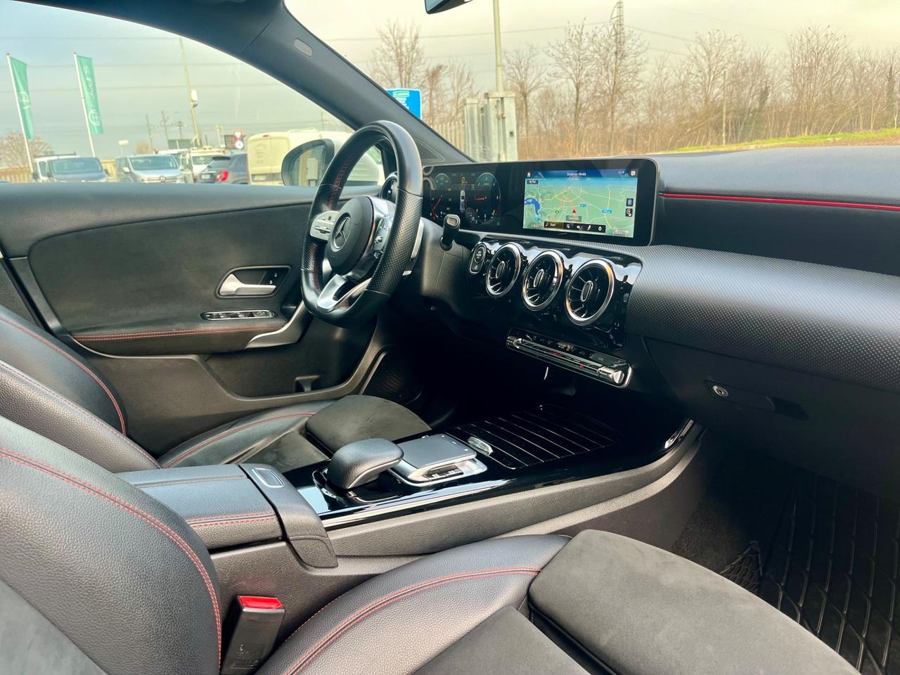 Mercedes-benz A 180 d Automatic Premium AMG