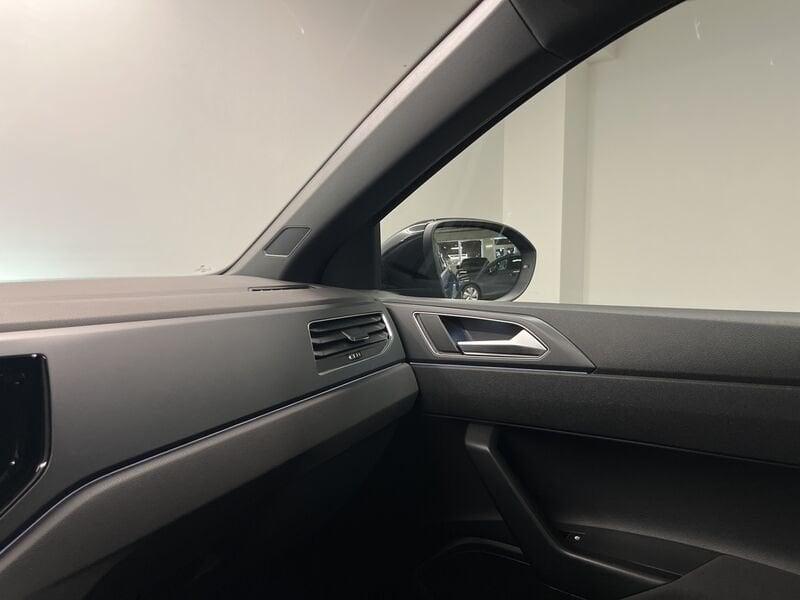 Volkswagen Taigo 1.0 TSI 110CV R-LINE
