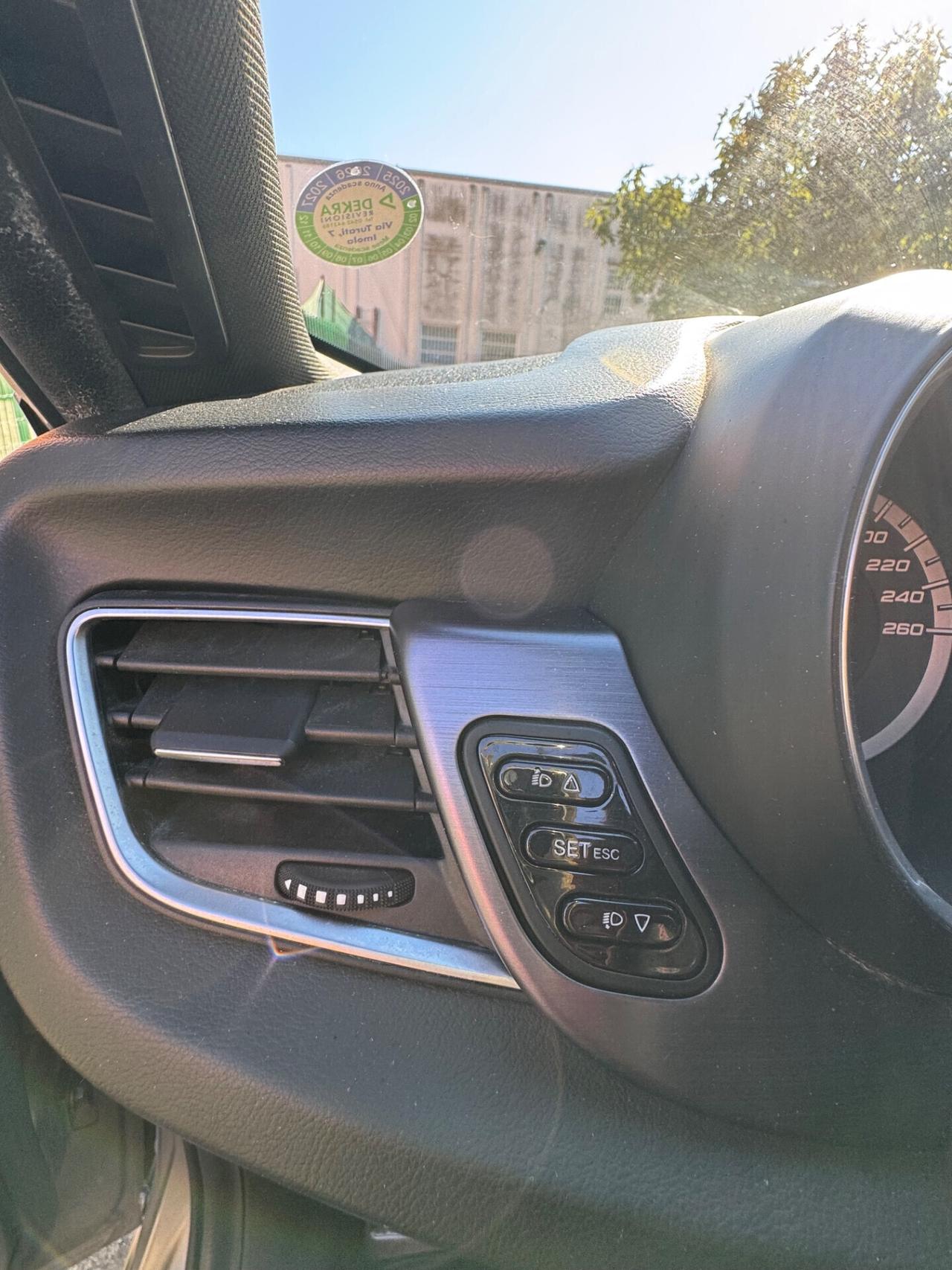 Alfa Romeo Giulietta 1.4 Turbo MultiAir TCT Exclusive
