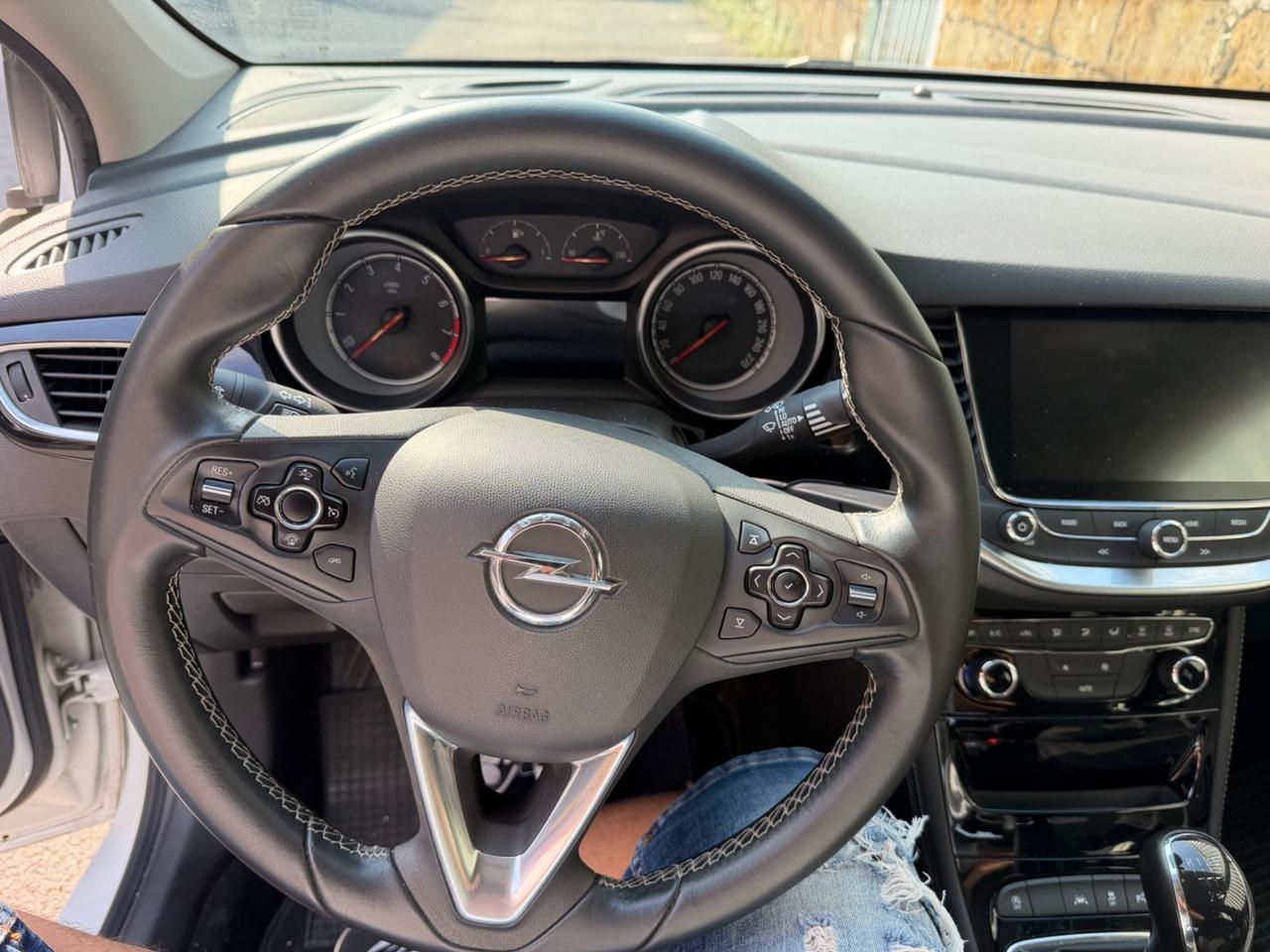 Opel Astra 1.4 Start&Stop 5 porte Innovation