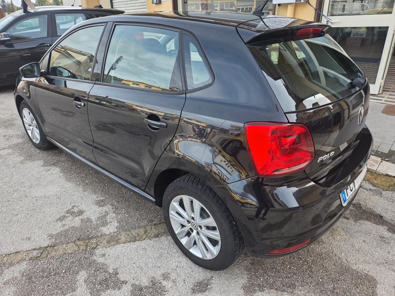VW POLO ANNO 2016 1.4 TDI RESTYLING KM CERTIFICATI