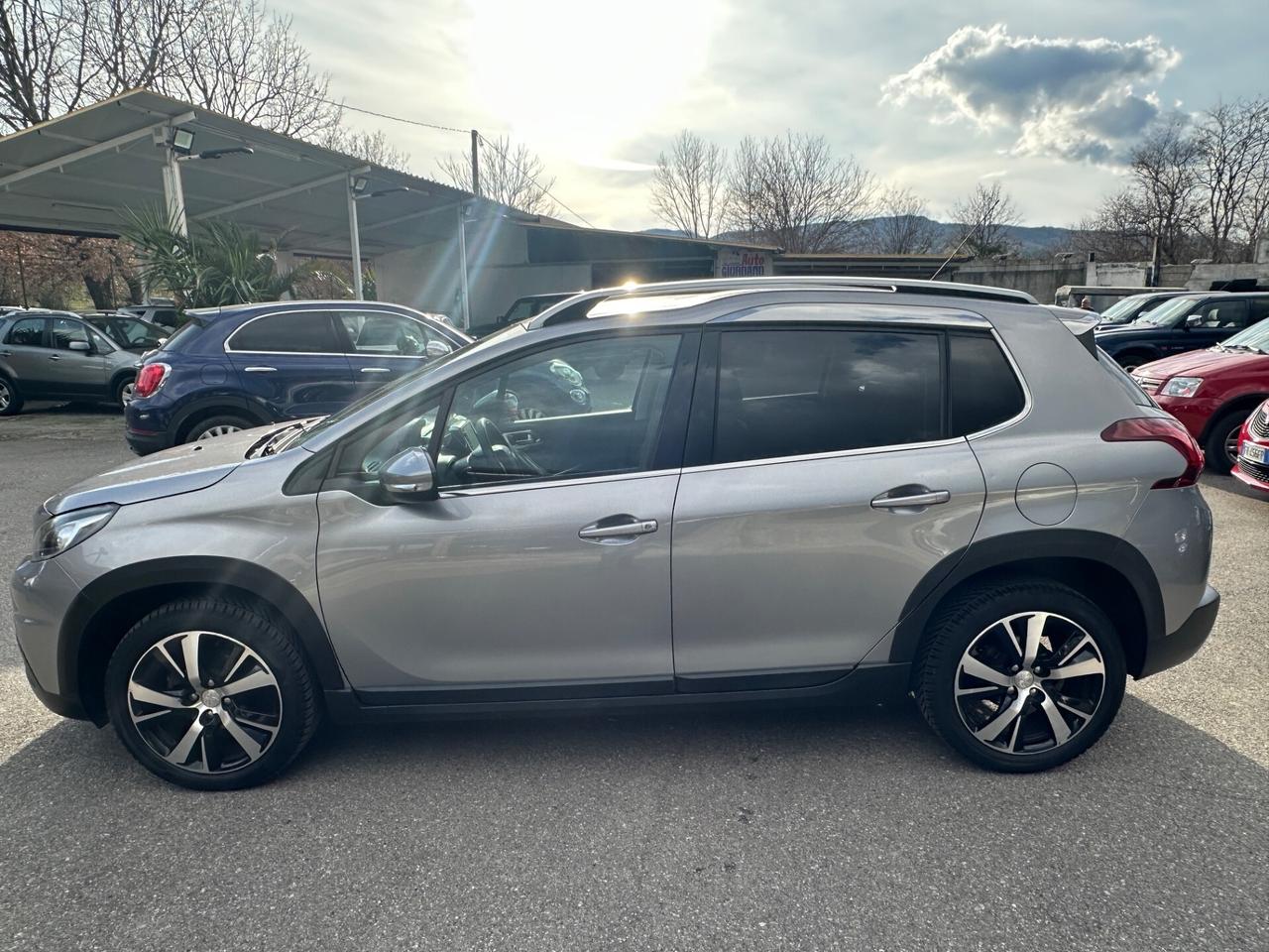 Peugeot 2008 BlueHDi 100 GT Line