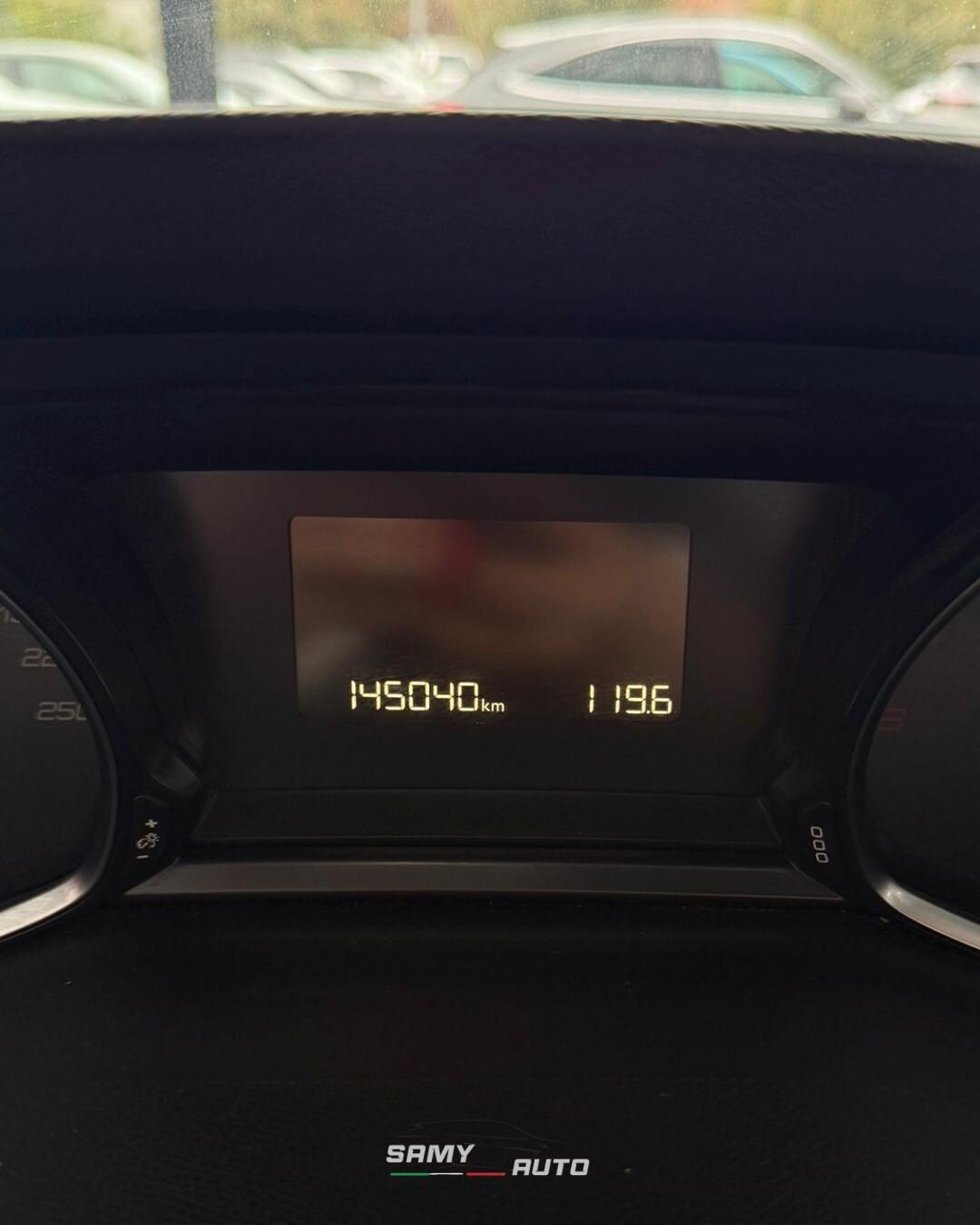 Peugeot 308 BlueHDi 100