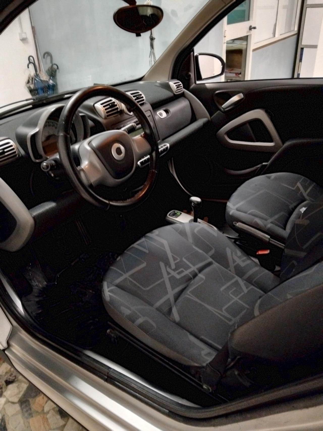 Smart ForTwo 1000 52 kW coupé passion