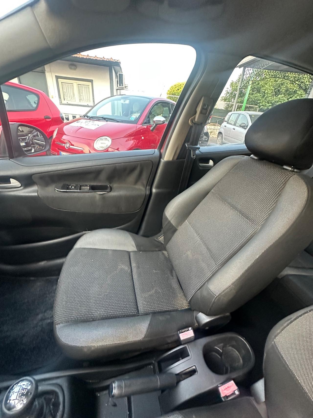 Peugeot 207 1.4 HDi 70CV FAP 5p. XS