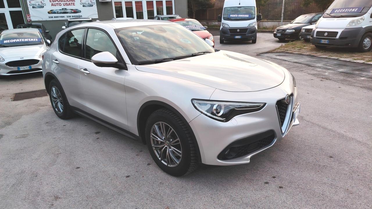 Alfa Romeo Stelvio 2.2 Turbodiesel 160 CV AT8 RWD Business