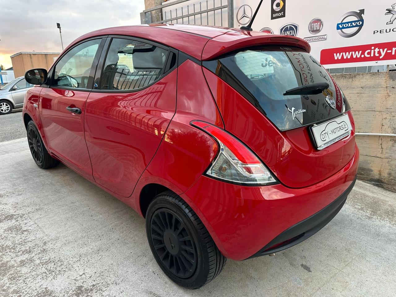 Lancia Ypsilon 1.2 S&S GOLD