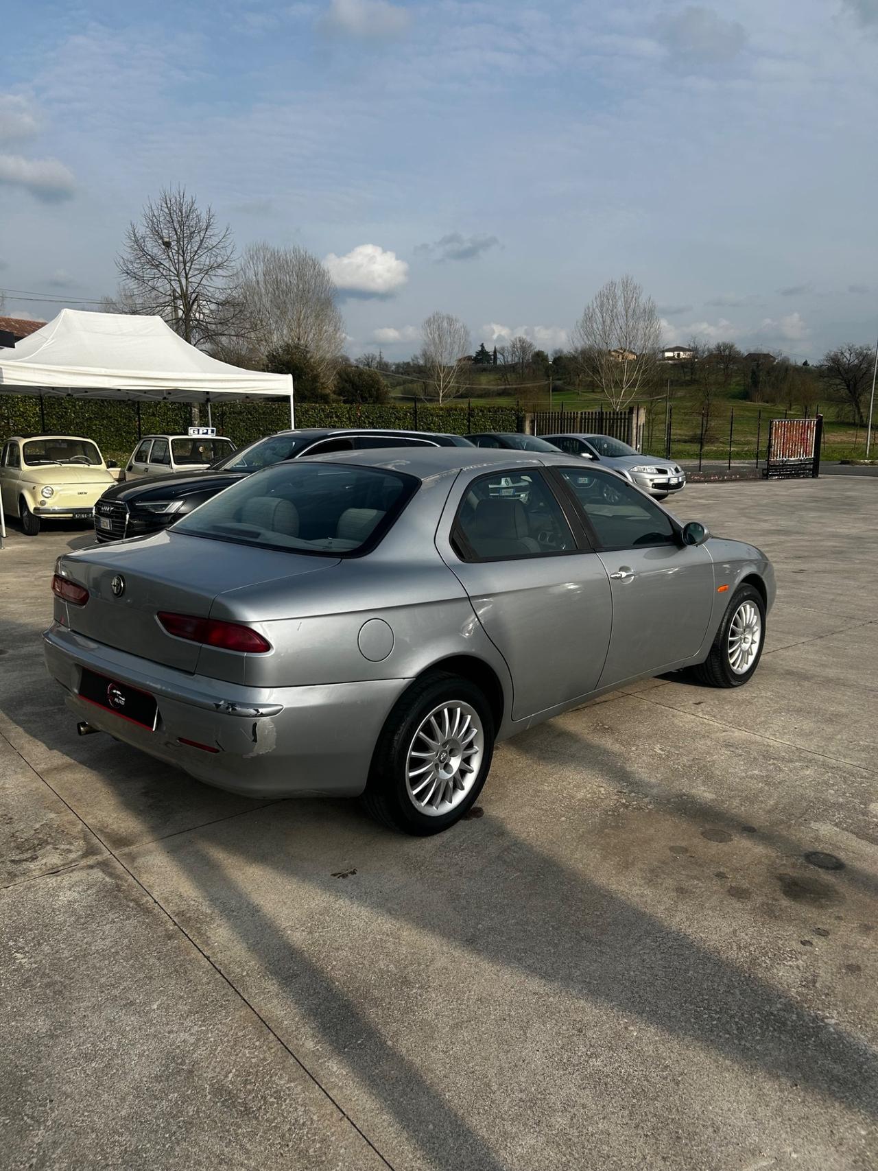 Alfa Romeo 156 1.9 JTD cat Distinctive
