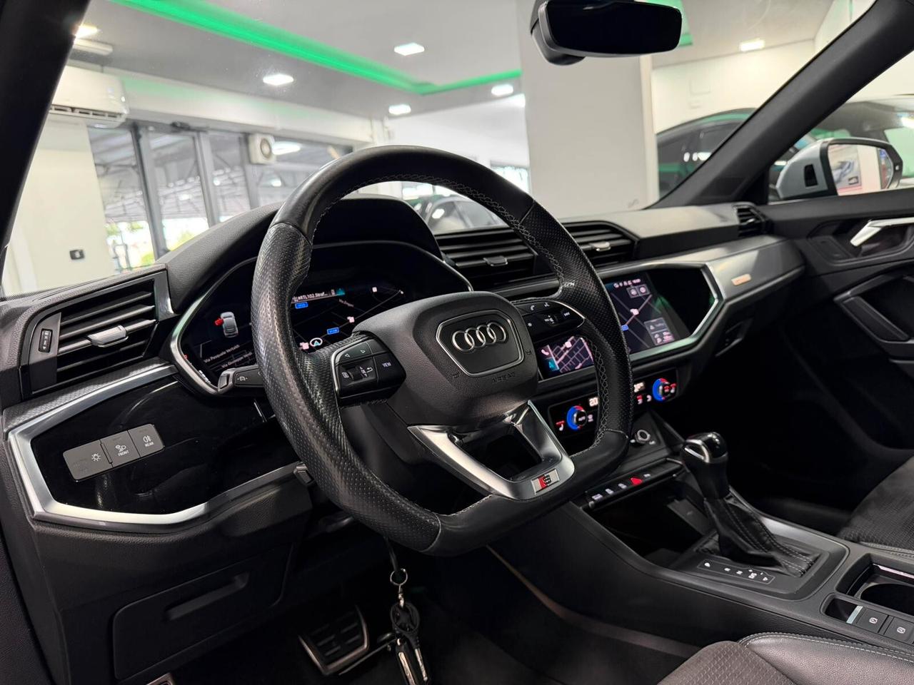 Audi Q3 35 TDI S tronic line edition