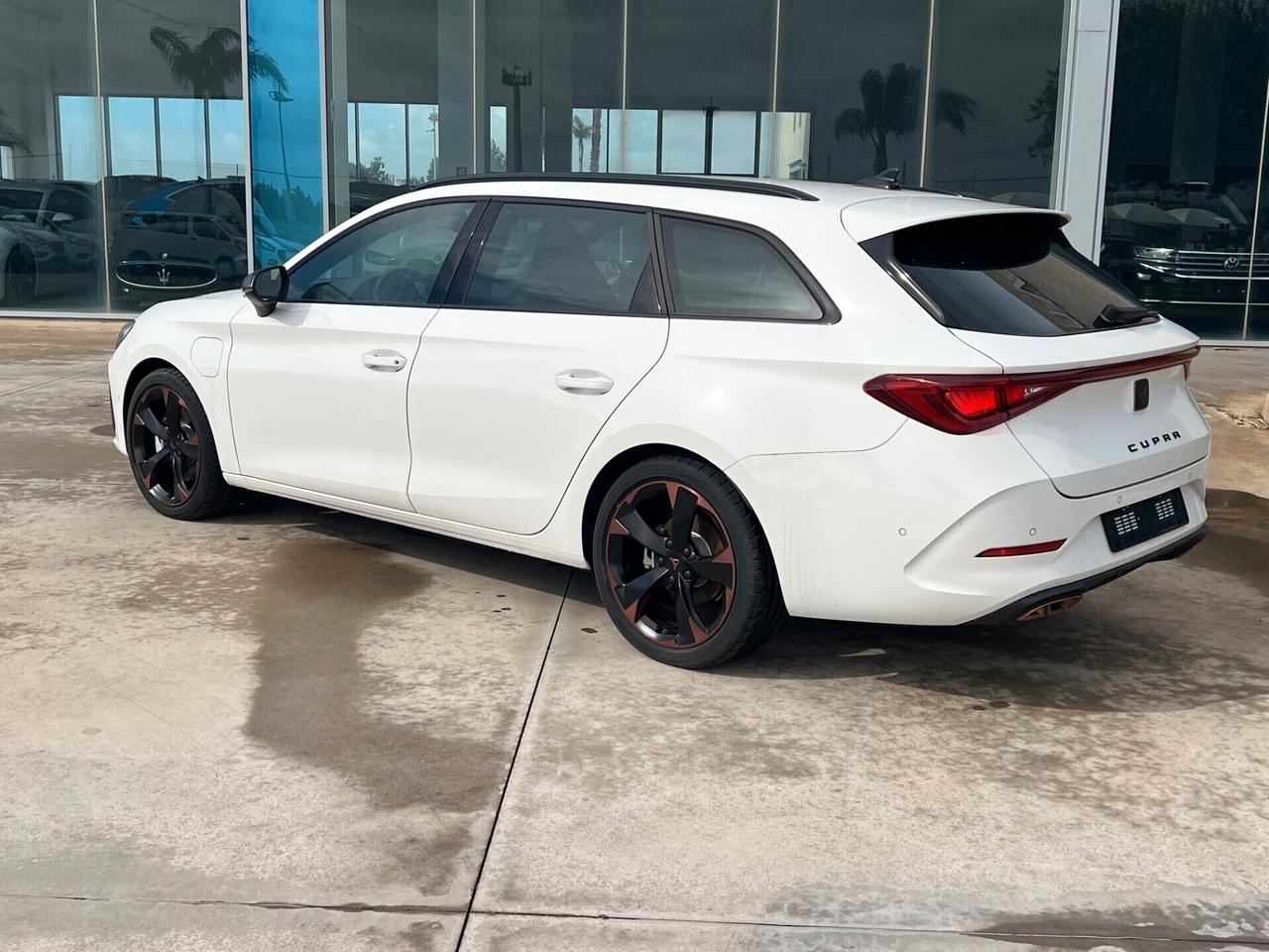 Cupra Leon Sportstourer 1.4 e-HYBRID 204 CV DSG - SUPER OFFERTA T-STOCK
