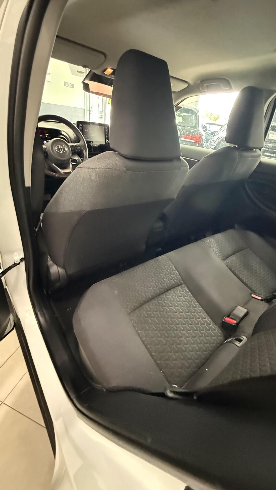 Toyota Yaris Cross 1.5 Hybrid 5p. E-CVT Business