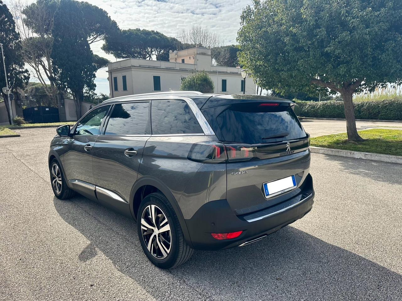 Peugeot 5008 130 CV GT Pack PARI AL NUOVO