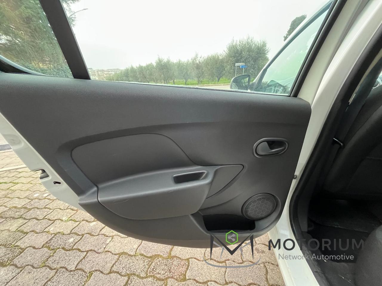 Dacia Sandero 1.2 75 CV LPG