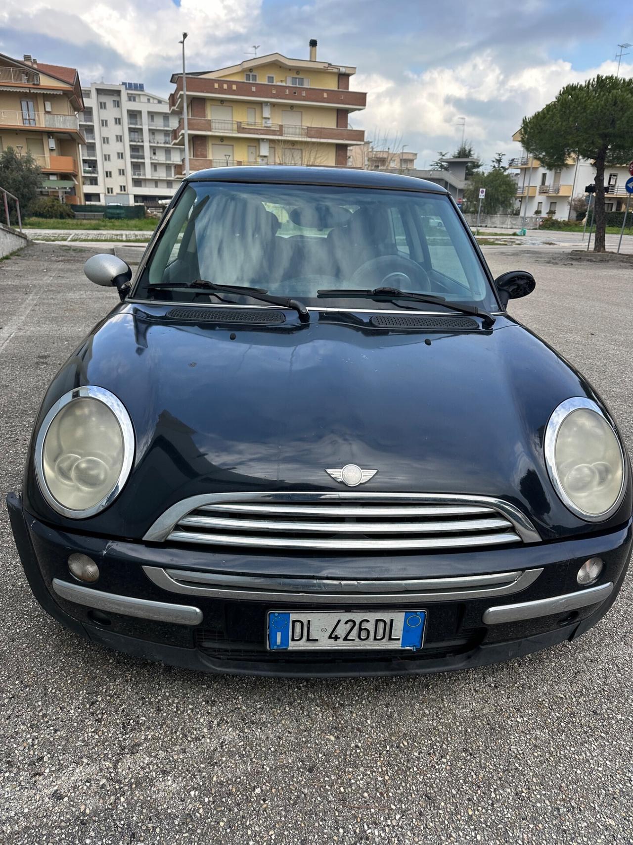 Mini 1.4 tdi One D de luxe 2008 neopatentati