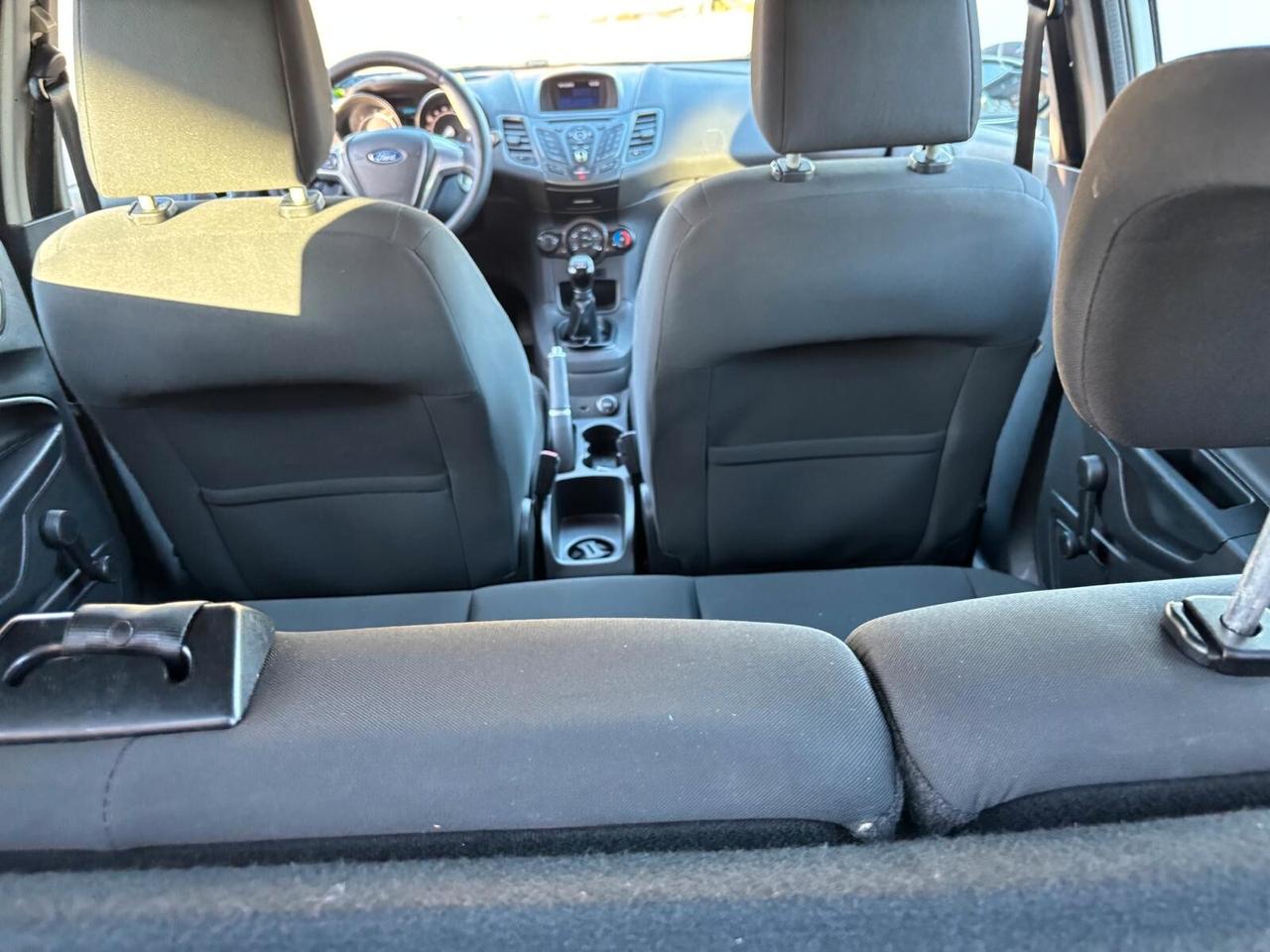Ford Fiesta 1.5 TDCi 75CV 5 porte Titanium