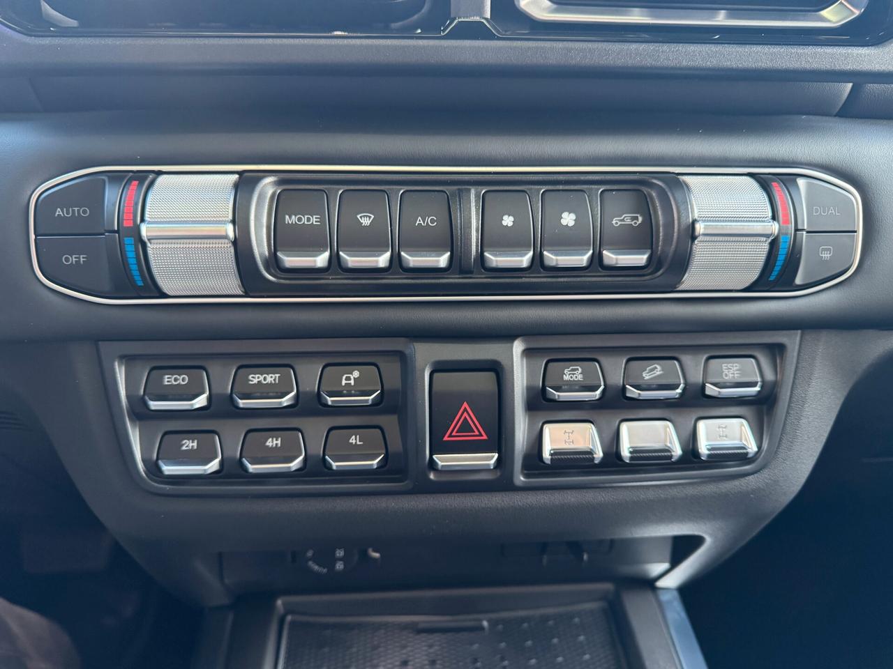 Emc 212 4x4 cambio automatico