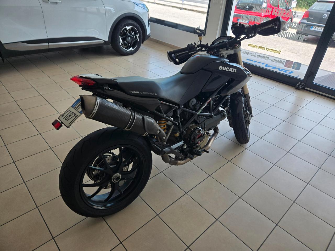 Ducati Hypermotard 1100 1100S