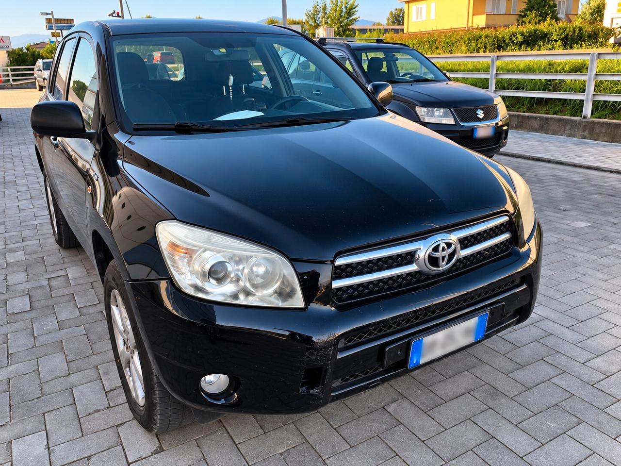 Toyota RAV 4 RAV4 2.2 D-4D 136 CV Sol
