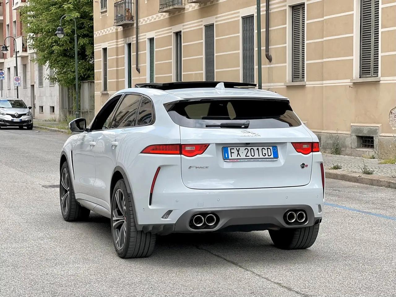 Jaguar F-Pace SVR 5.0 V8 SuperCharged 550cv aut.8 E6 AWD