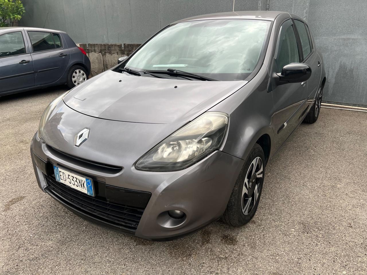 Renault Clio 1.5 dCi 75CV 20 Th anniversary 2011
