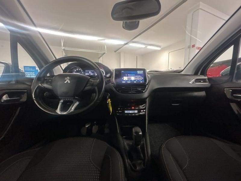 Peugeot 208 5P 1.2 PURETECH ALLURE S&S 82CV NEOPATENTATI