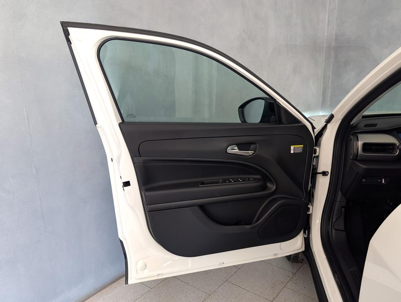 Jeep avenger 1.2 Turbo E-Hybrid 110cv eDCT6 Altitude