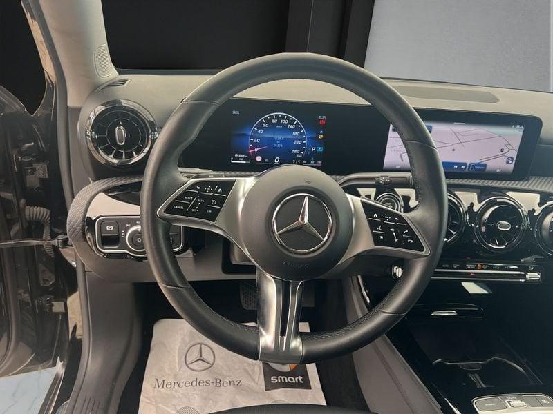 Mercedes-Benz Classe A A 180 d Advanced Auto