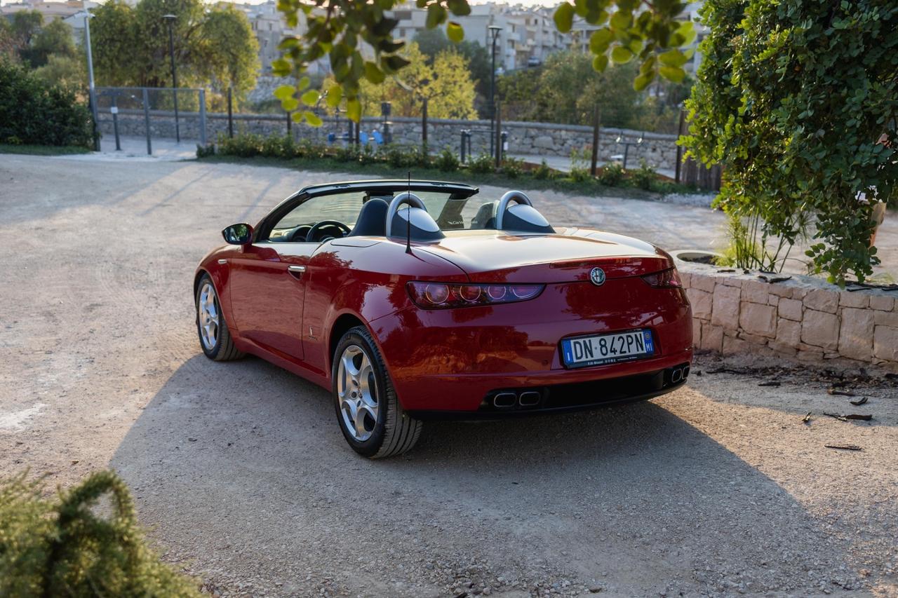 Alfa Romeo Brera Spider 3.2 V6 Q4 UNIPRO