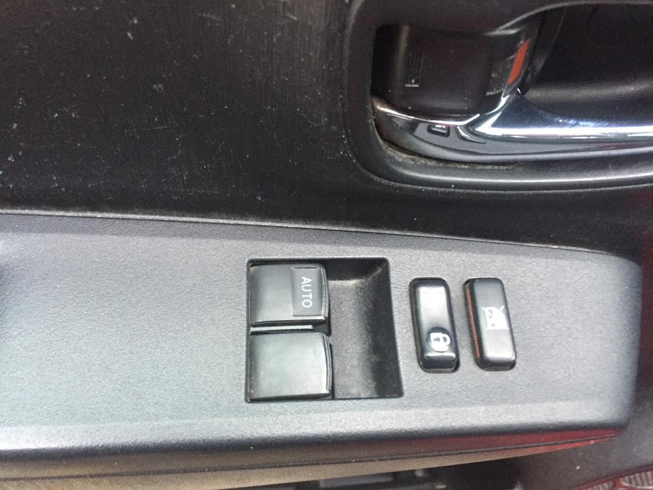 Toyota Yaris 1.0 5 porte Lounge