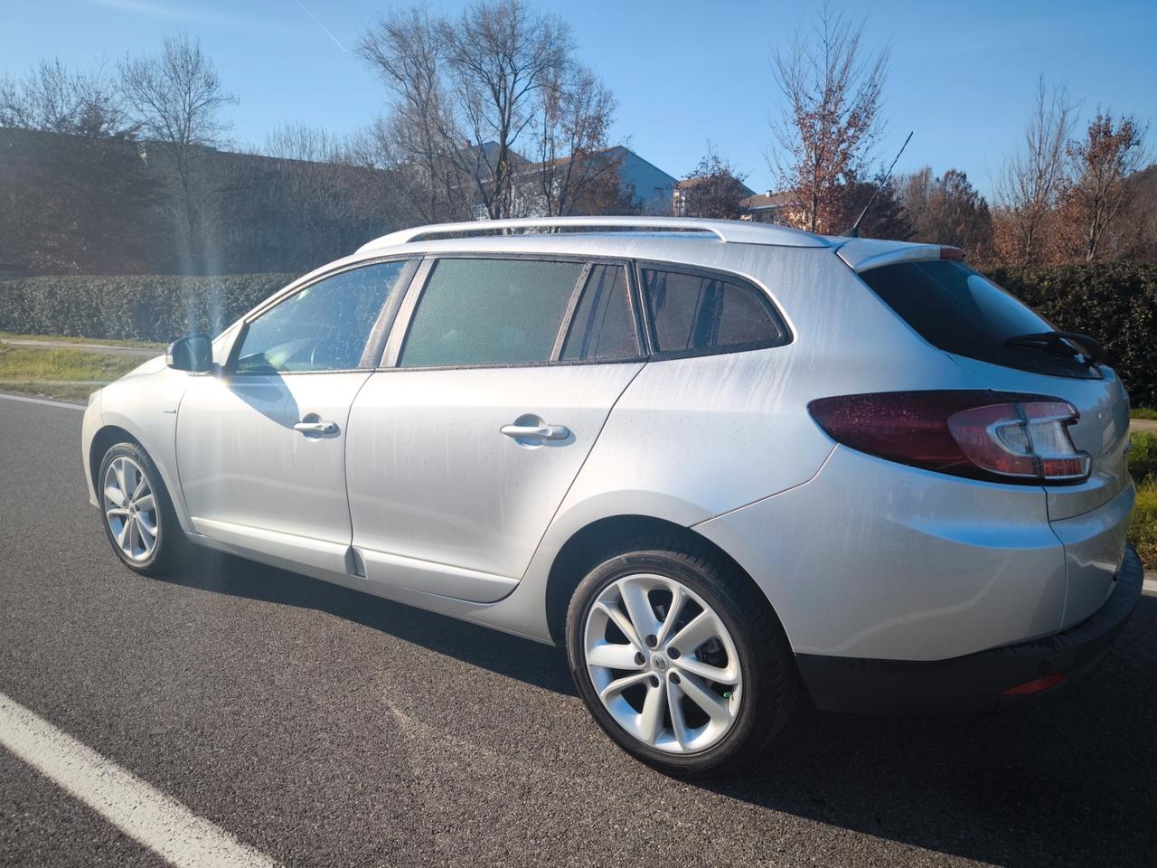 RENAULT MEGANE SW 1,5 DCI – EURO 6-OK NEOPATENTATI