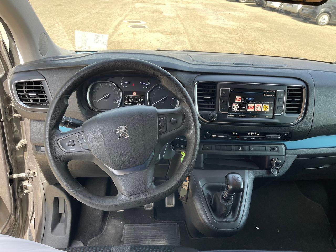 Peugeot Traveller 2.0 Blue HDI Active #10681