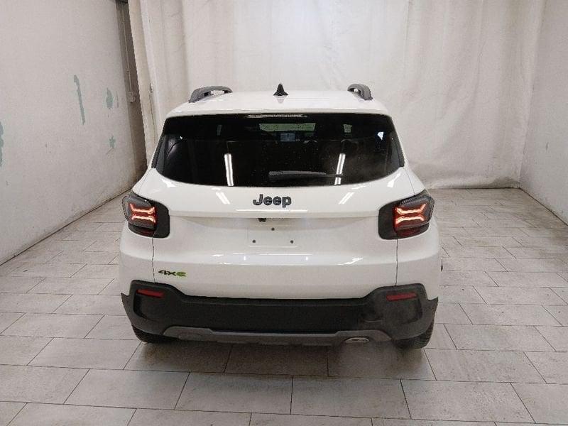 Jeep Avenger 1.2 turbo e-hybrid mhev The North Face 4xe 145cv edct6