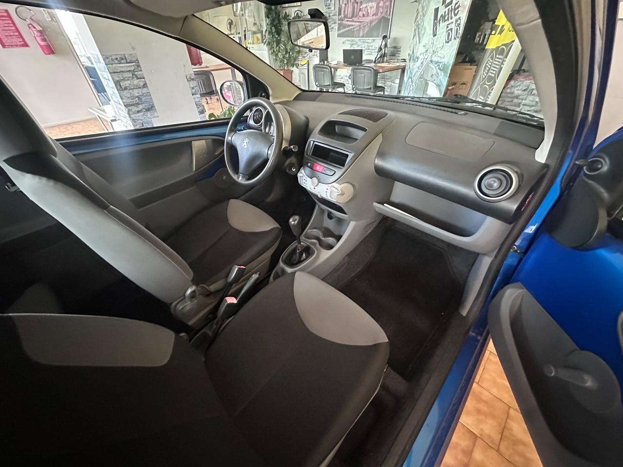 Peugeot 107 1.0 68CV 135.000km