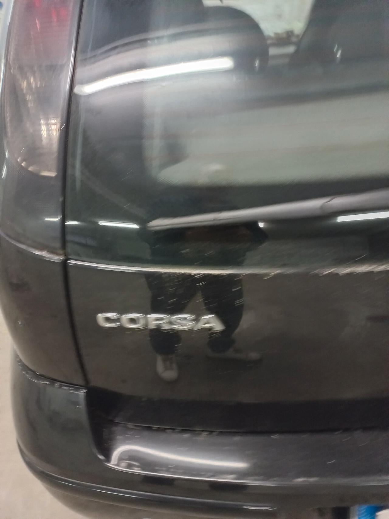 Opel Corsa 1.2i 16V cat 5 porte Club