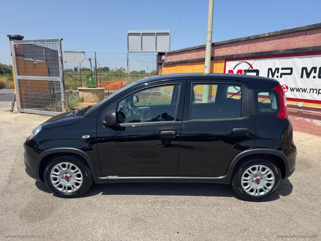FIAT PANDA HYBRID 1.0 70CV S&S KM0