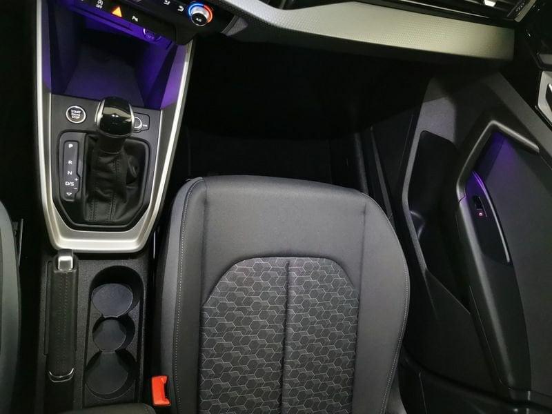 Audi A1 allstreet 30 1.0 tfsi Identity Contrast 116cv s tronic