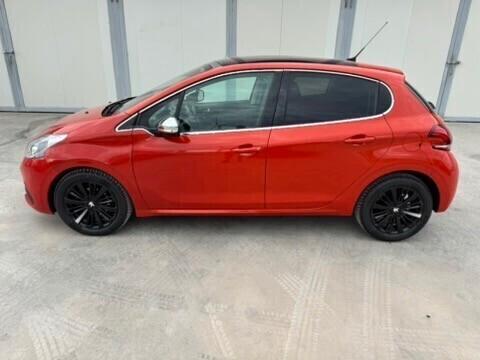 Peugeot 208 BlueHDi 75 5 porte Allure