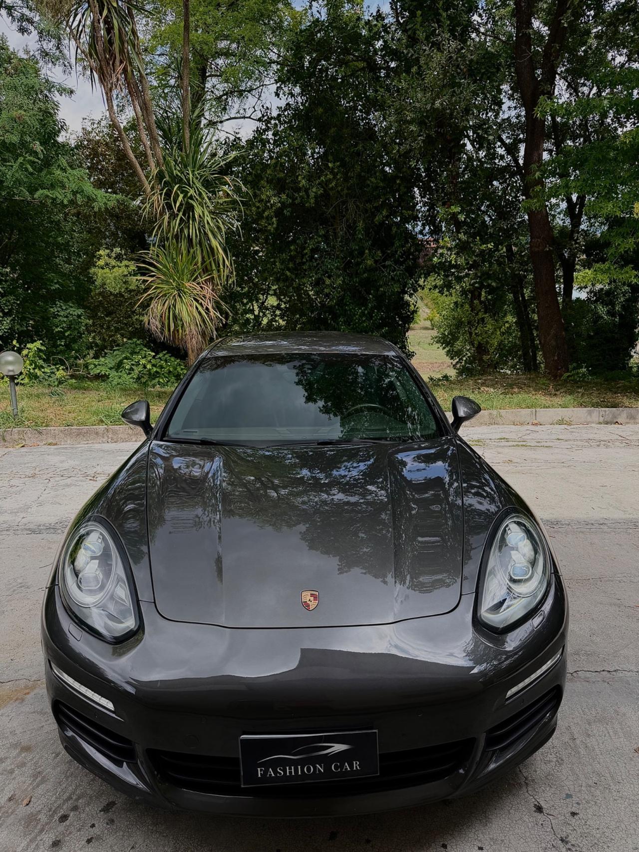 Porsche Panamera 3.0 RESTYLING FULL LED