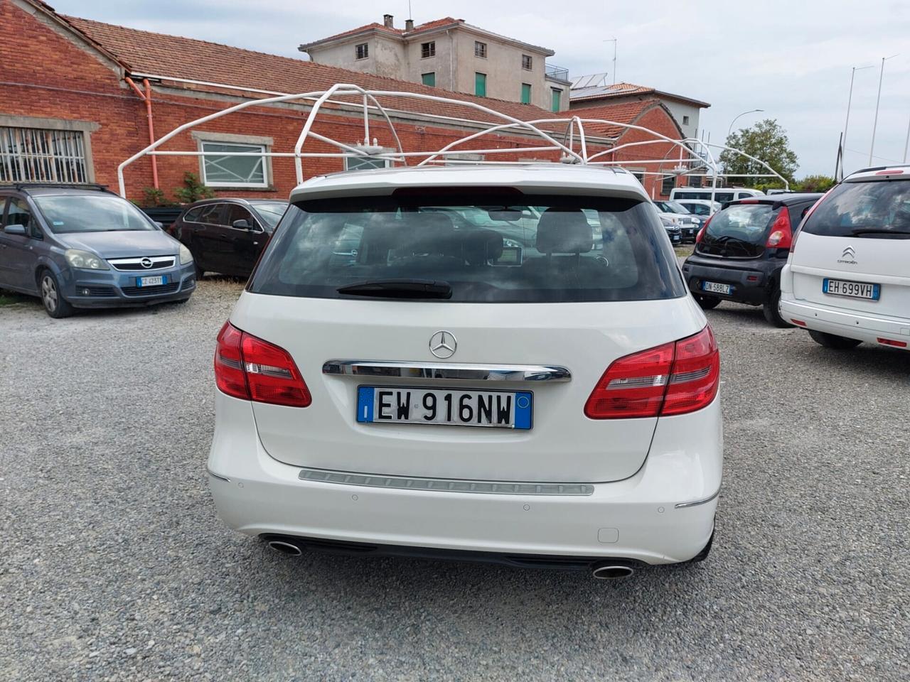 Mercedes-benz B 180 CDI Premium UNICO PROPRIETARIO
