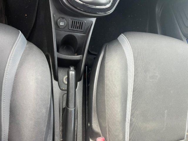 LANCIA Ypsilon 1.2 69 CV 5 porte Silver