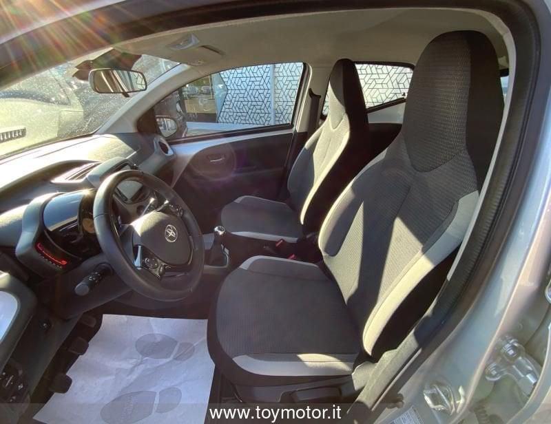 Toyota Aygo 2ª serie Connect 1.0 VVT-i 72 CV 5 porte x-play