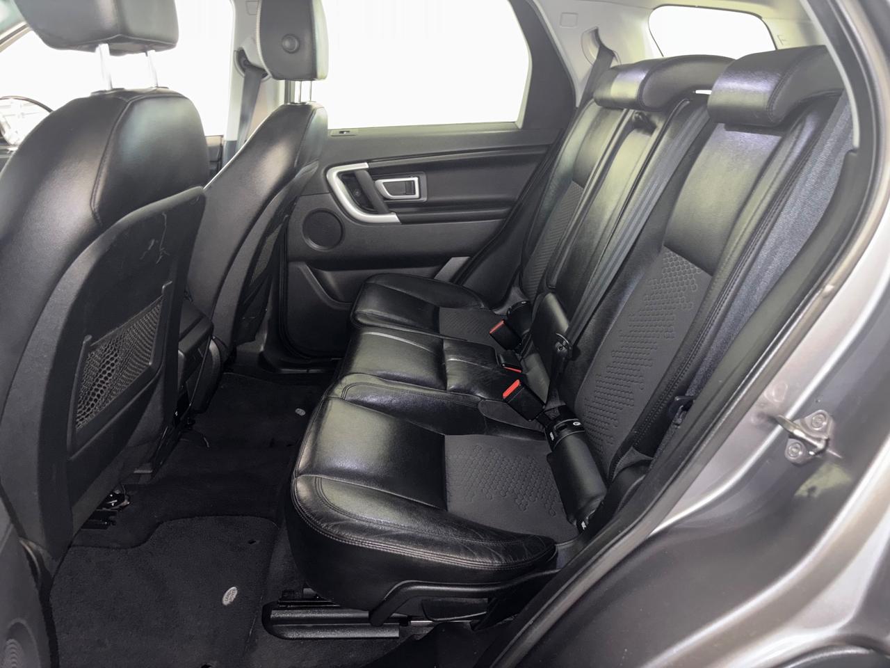 Land Rover Discovery Sport 2.0 TD4 HSE LUXURY