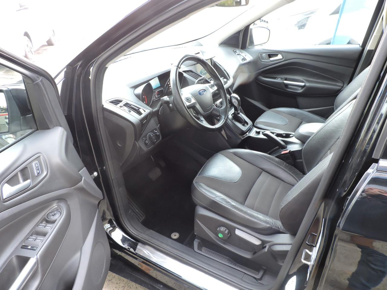 Ford Kuga 2.0 TDCI 180 CV S&S 4WD Powershift Titanium X