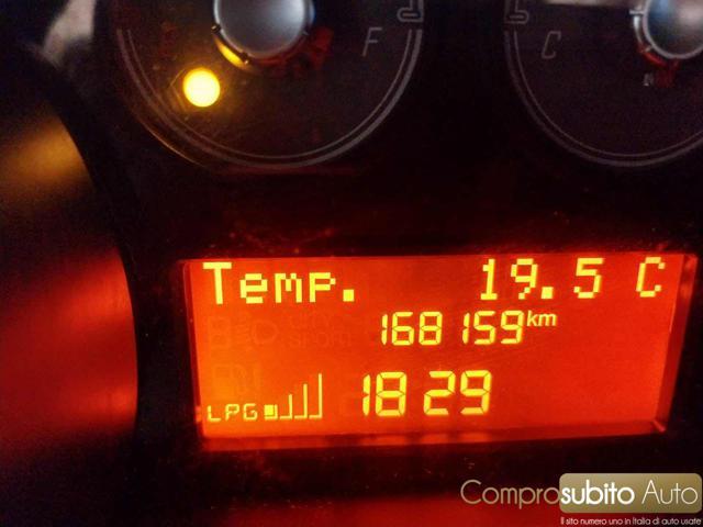 FIAT Punto 1.4 8V GPL Easypower Young