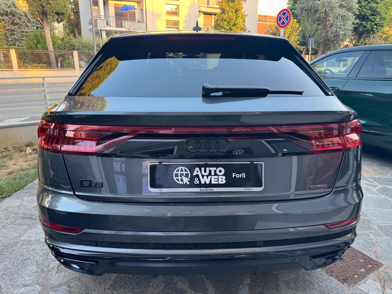 AUDI Q8 55 TFSI QUATTRO TIPTRONIC SPORT 340cv