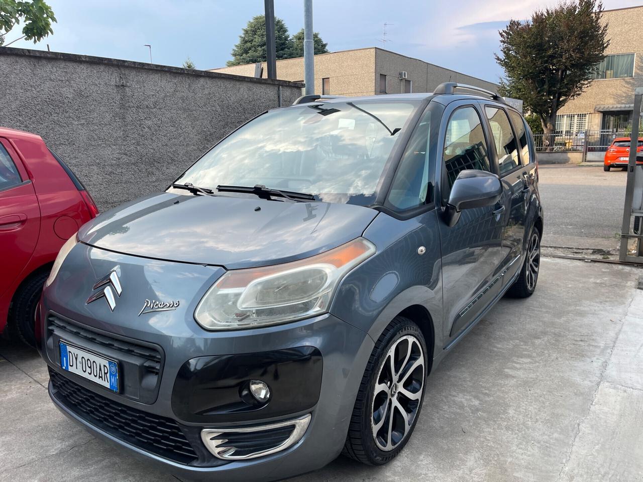 C3 Picasso 1.4 VTi benzina 95cv Exclusive Style NEOPATENTATI