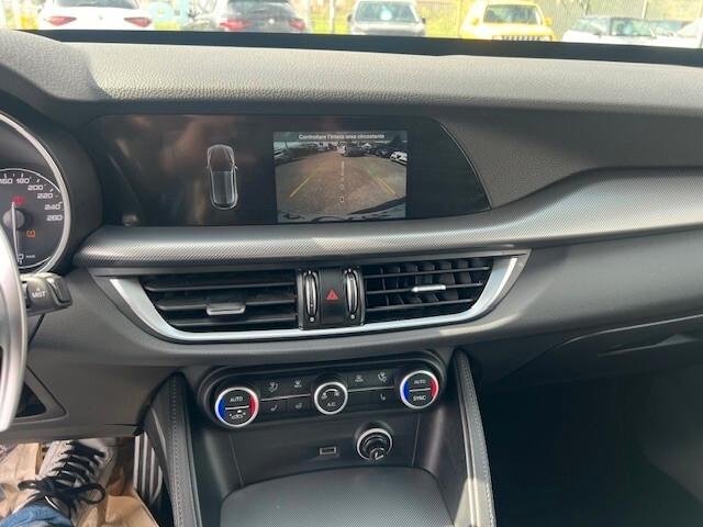 Alfa Romeo Stelvio 2.2 Turbodiesel 210 CV AT8 Q4 Veloce
